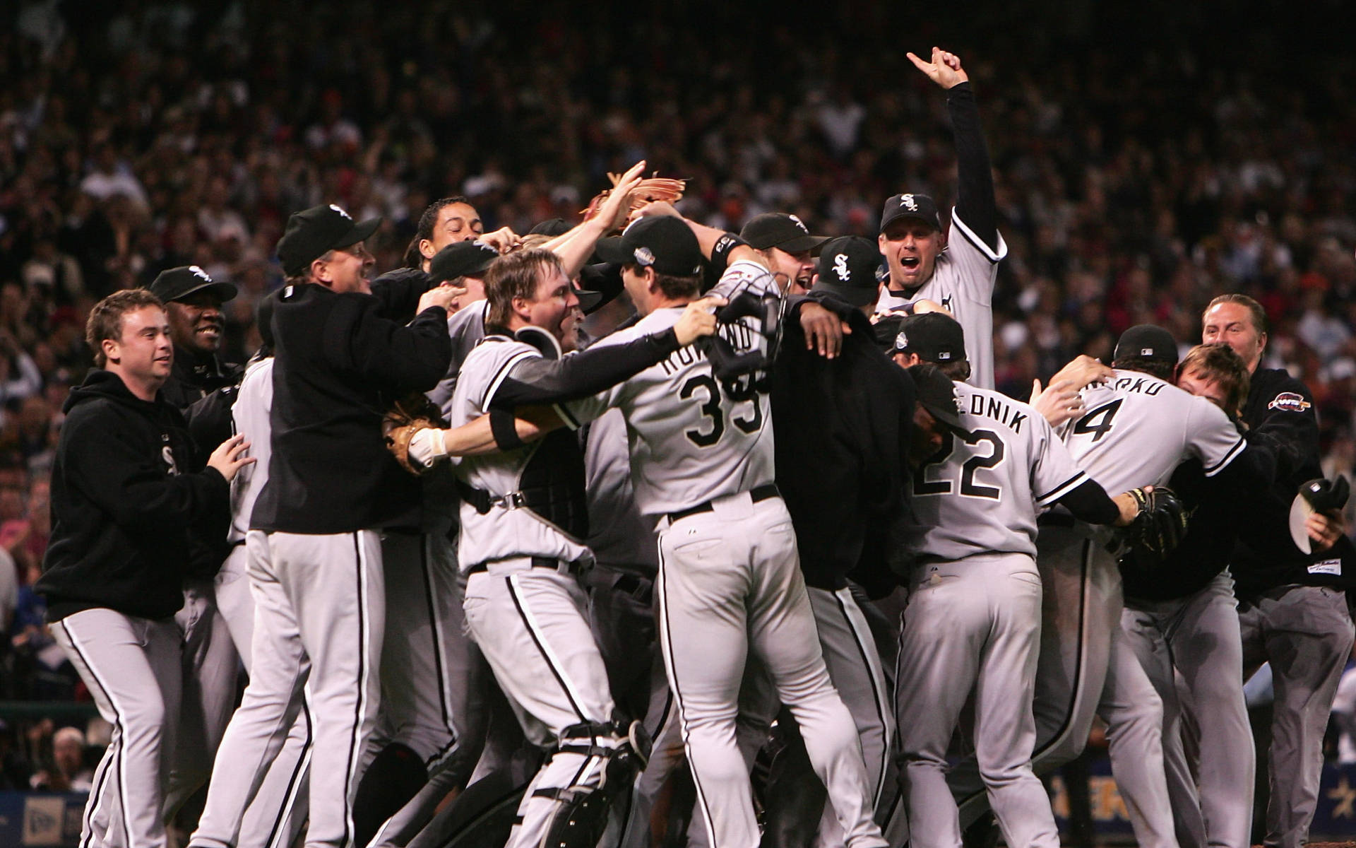Chicago White Sox, gray uniforms, packed stadium, Full HD Desktop Wallpaper
