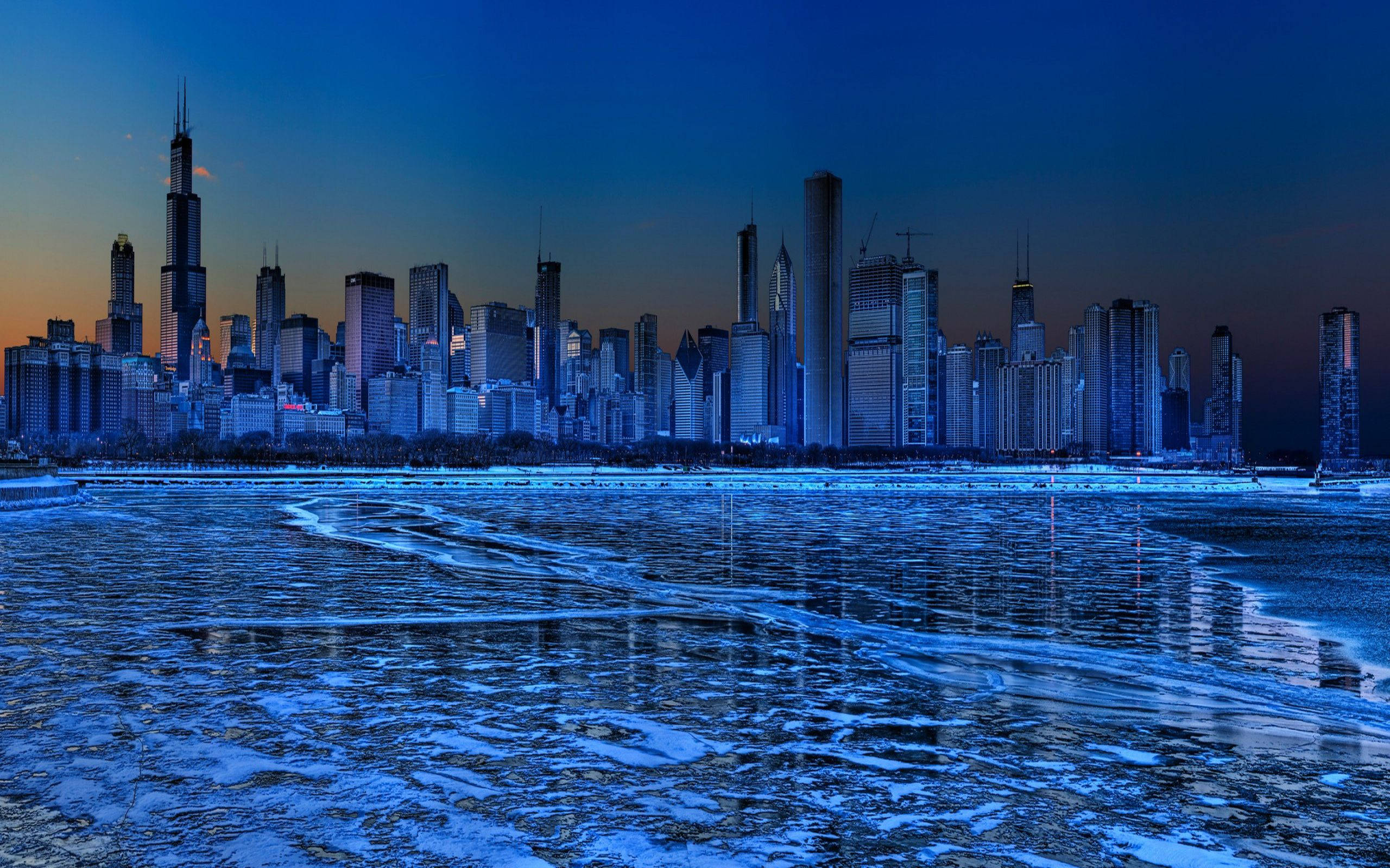 Chicago skyline, twilight, icy waters, 2K Desktop Wallpaper