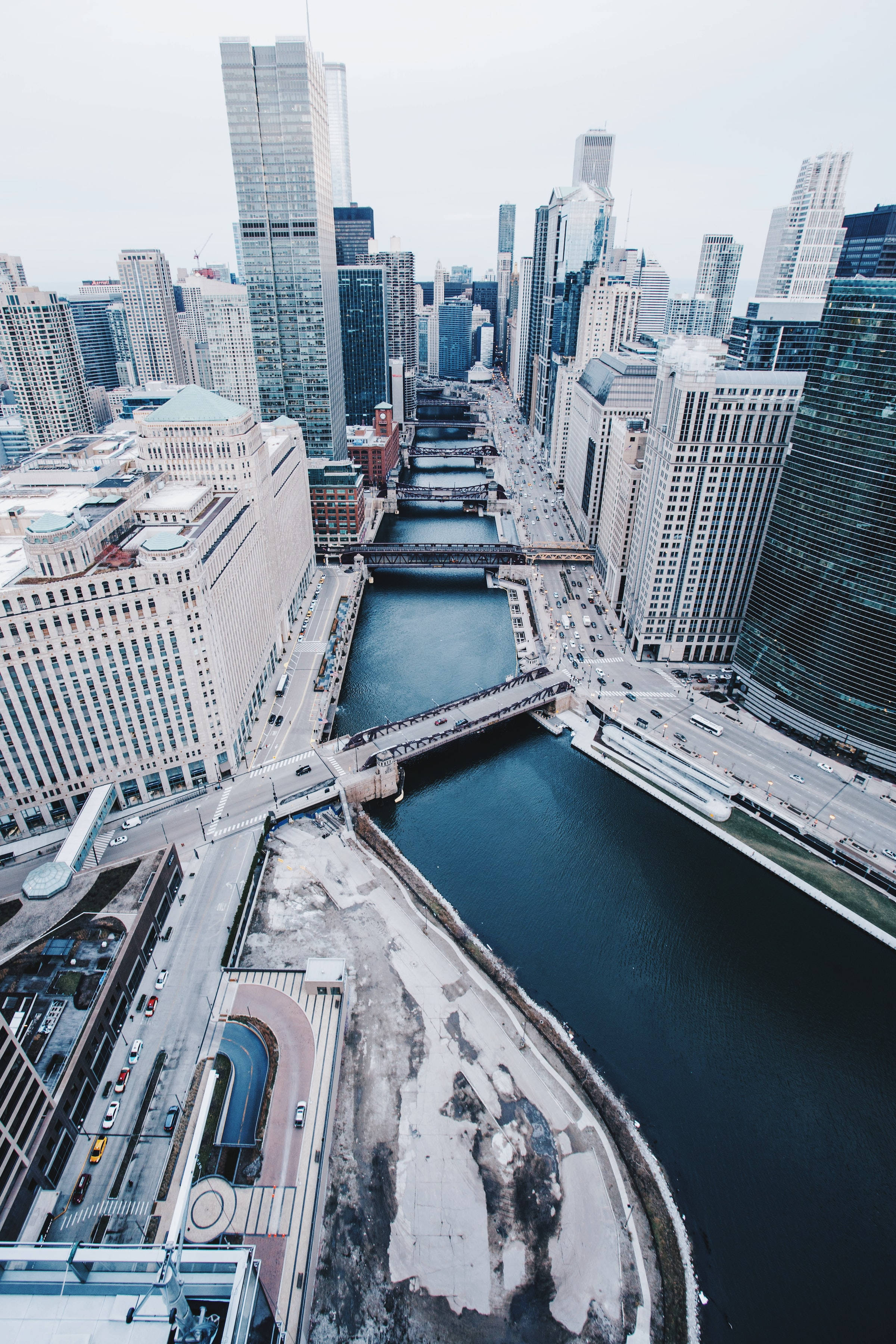 Chicago skyline, river bridges, skyscrapers, 2K Phone Wallpaper