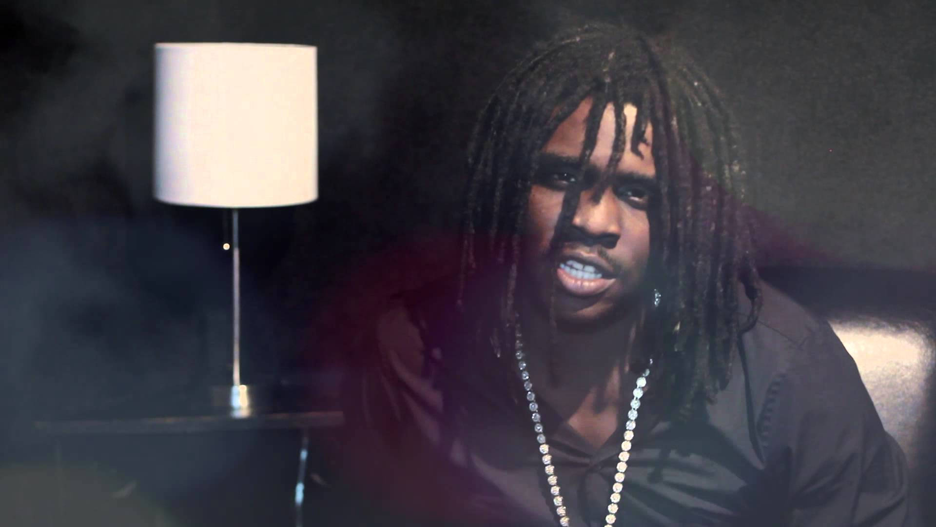 Chief Keef, dreadlocks, dimly lit room, Full HD Desktop Wallpaper
