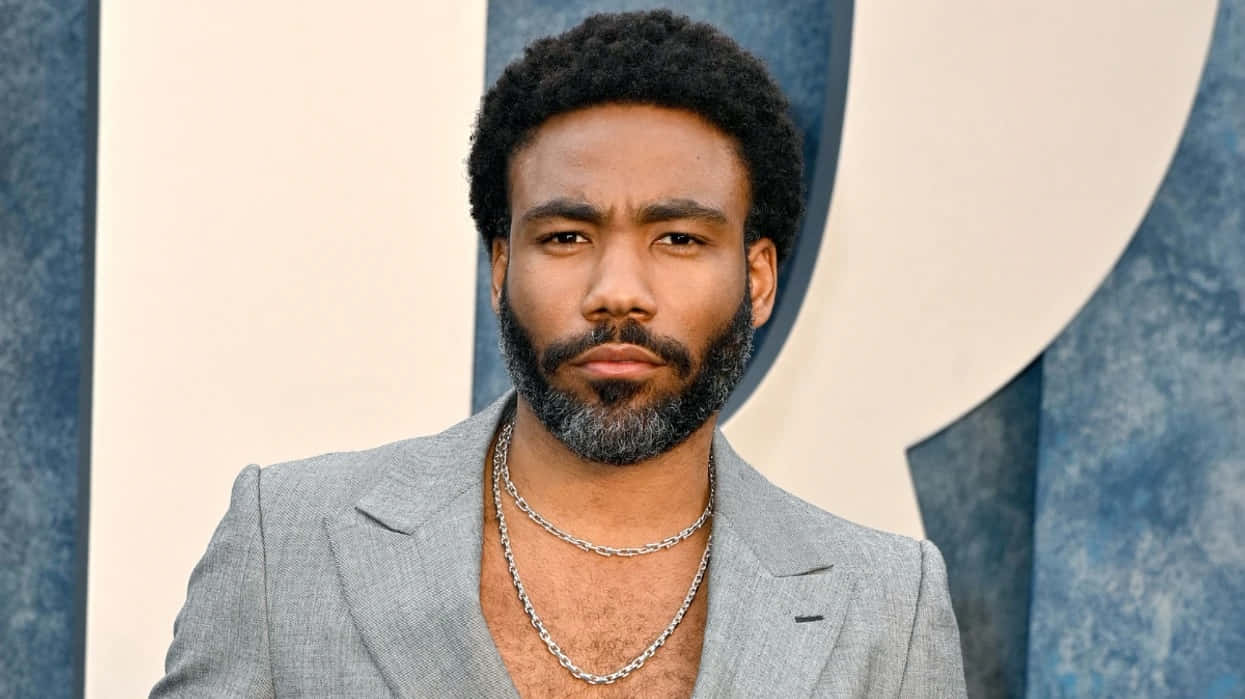 Childish Gambino, gray suit, silver chains, SD Desktop Wallpaper