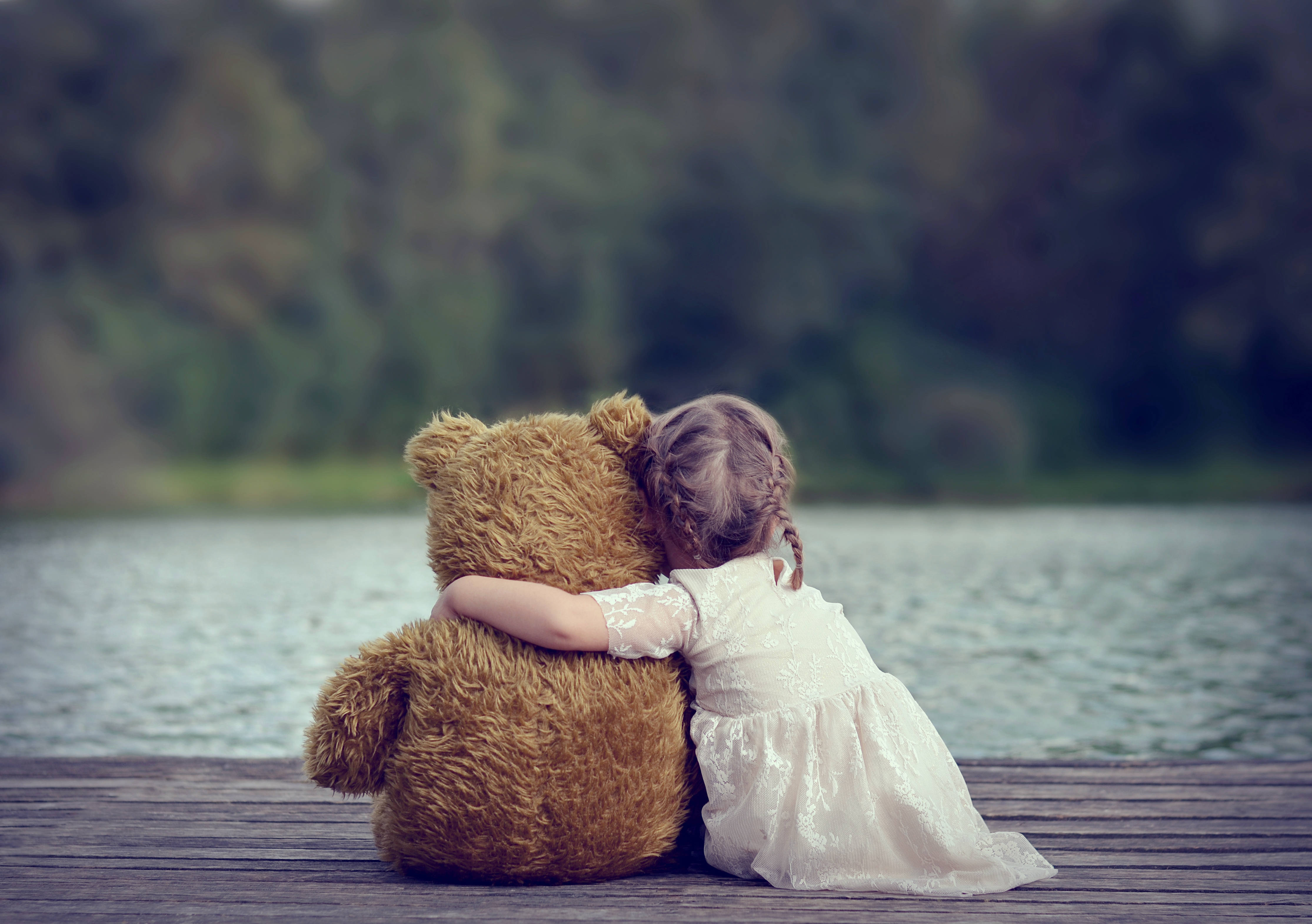 young girl, white dress, large brown teddy bear, 4K Desktop Wallpaper
