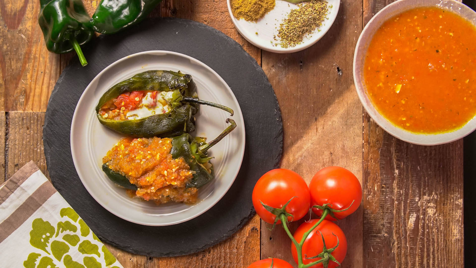 Chili Relleno, poblano peppers, creamy tomato soup, Full HD Desktop Wallpaper