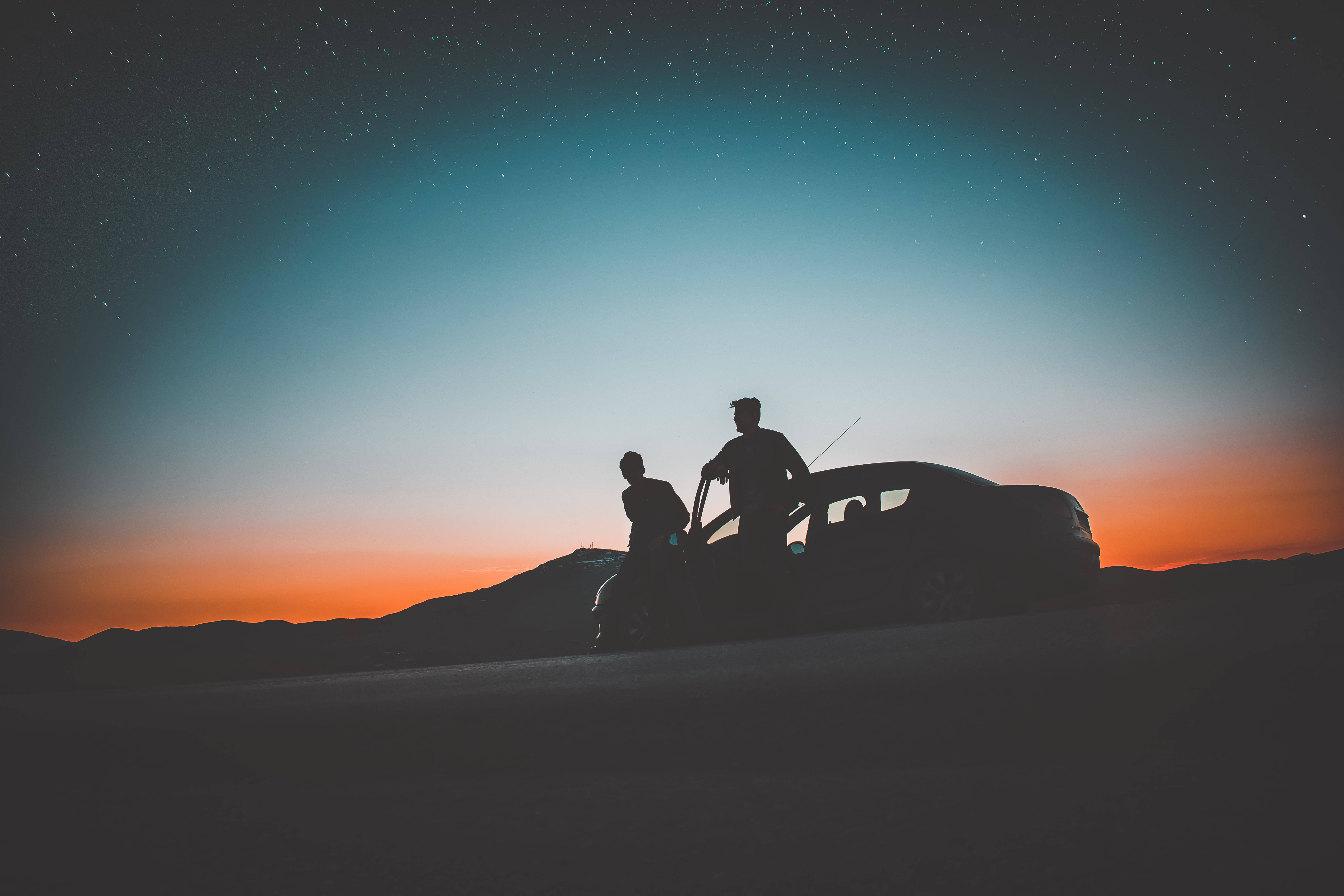 starry twilight sky, desert hill, car, 5K Desktop Wallpaper