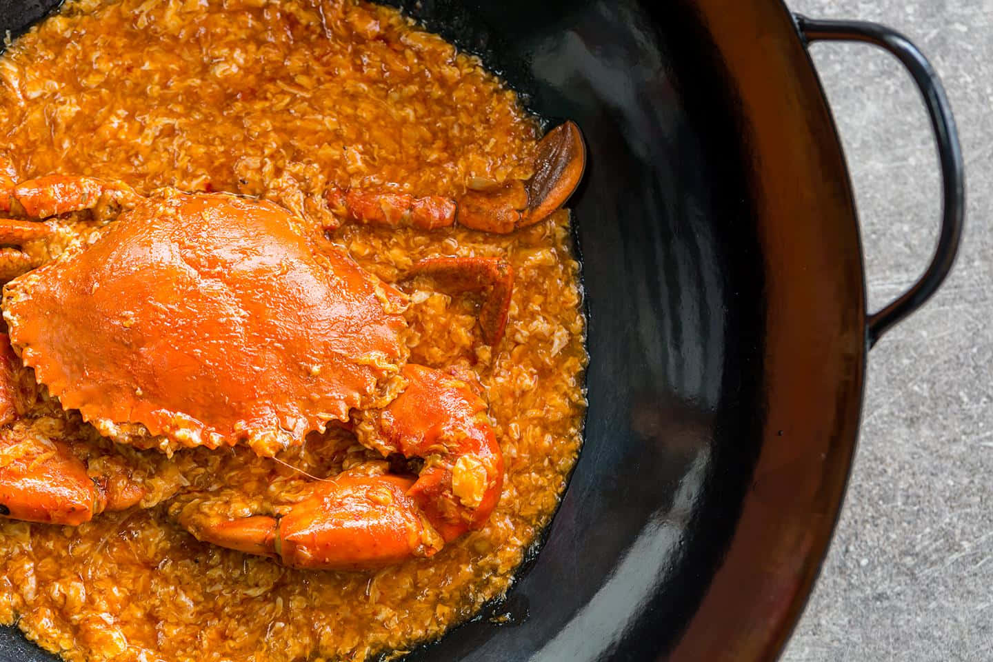 chilli crab, garlic sauce, black wok, HD Desktop Wallpaper