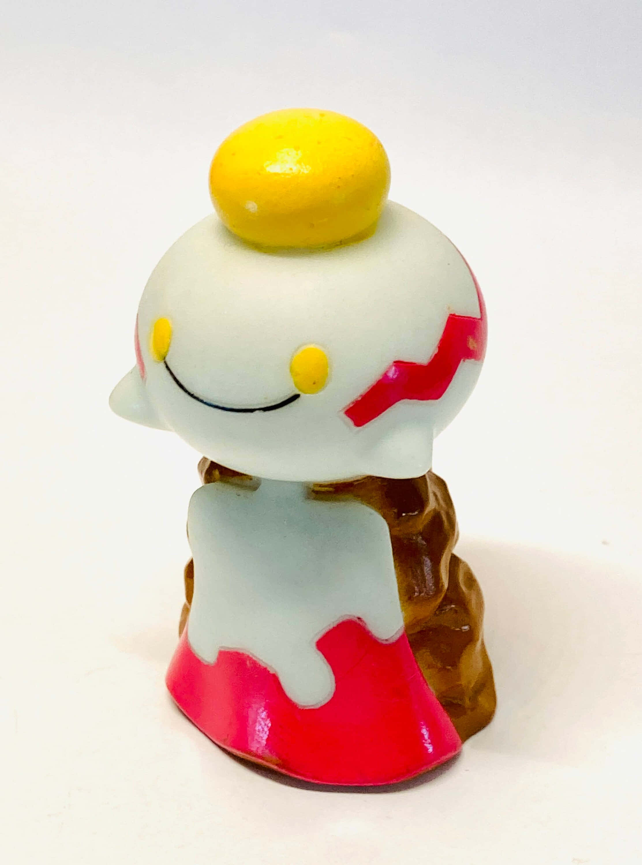 Chimecho, white figurine, yellow dome head, 2K Phone Wallpaper
