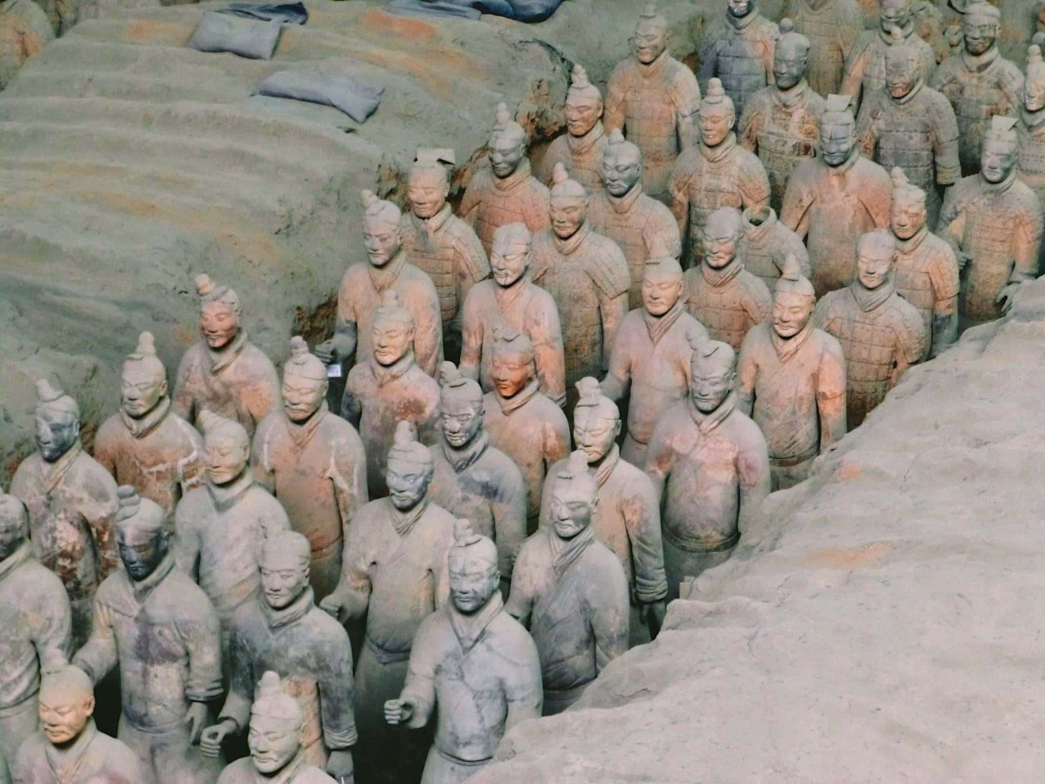 terracotta warriors, stone sculpture, earthy tones, Full HD Desktop Wallpaper