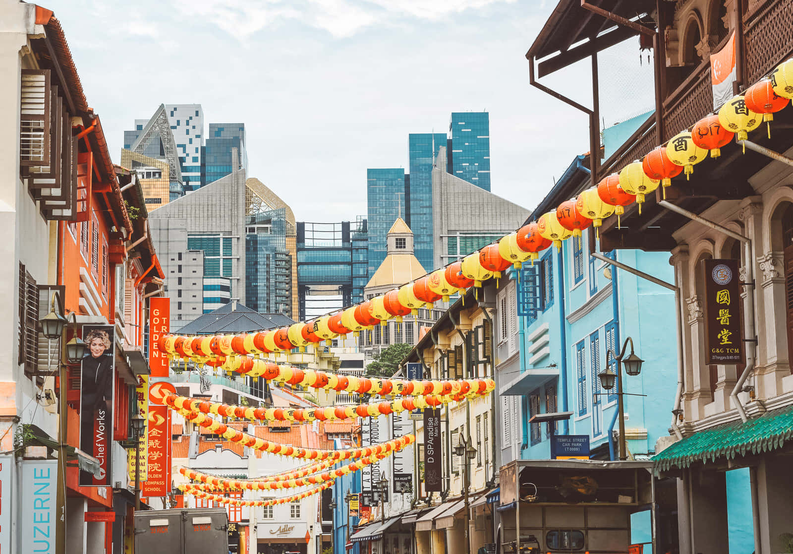 Chinatown Singapore, orange and yellow lanterns, colorful colonial shophouses, HD Desktop Wallpaper