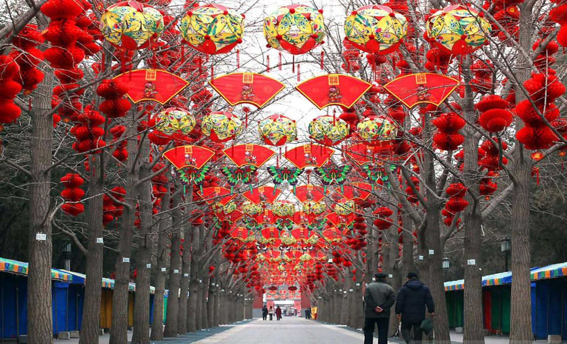 Chinese New Year 2022, red and gold lanterns, snowy street, Full HD Desktop Wallpaper