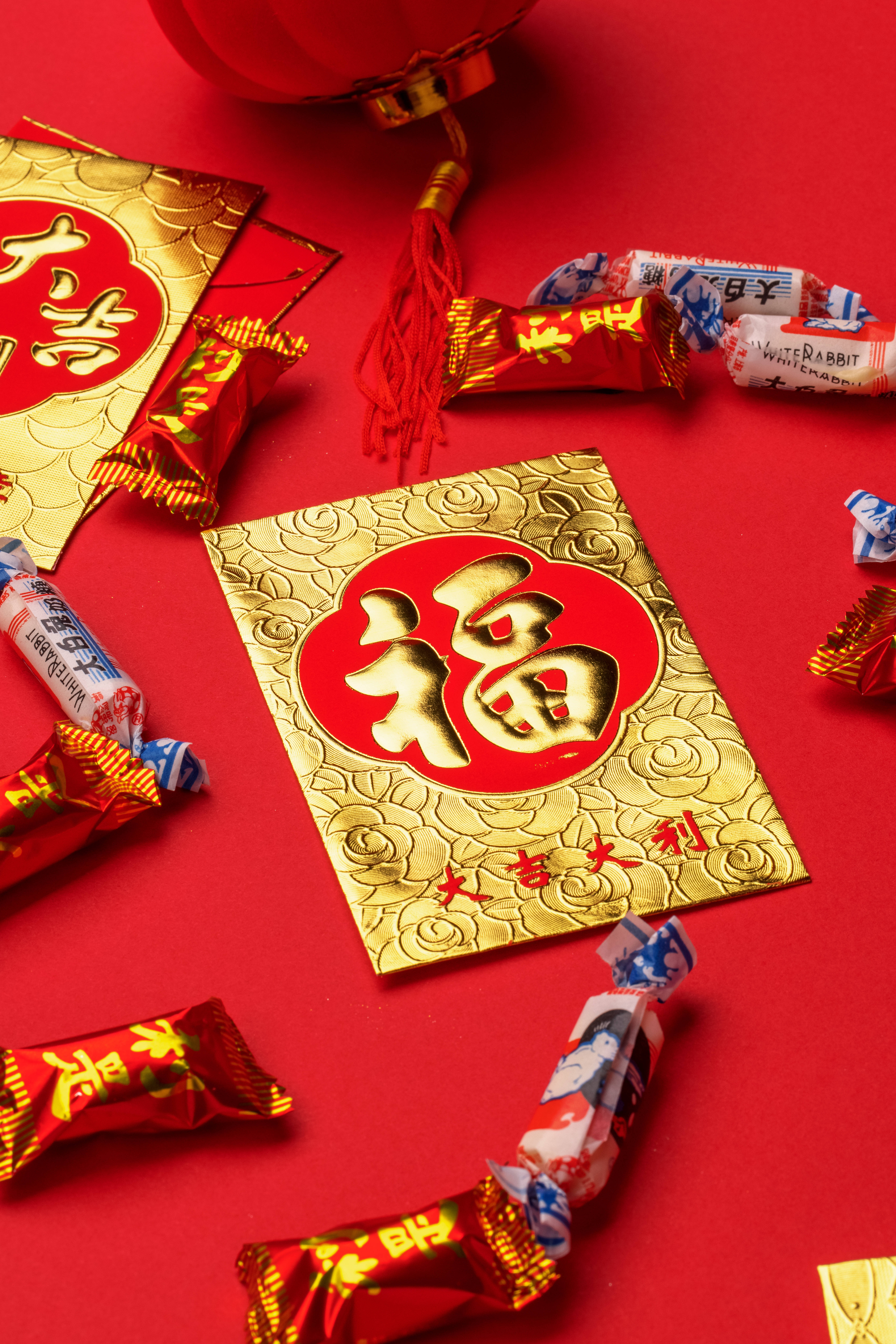 Chinese New Year, red background, golden envelopes, 8K Phone Wallpaper