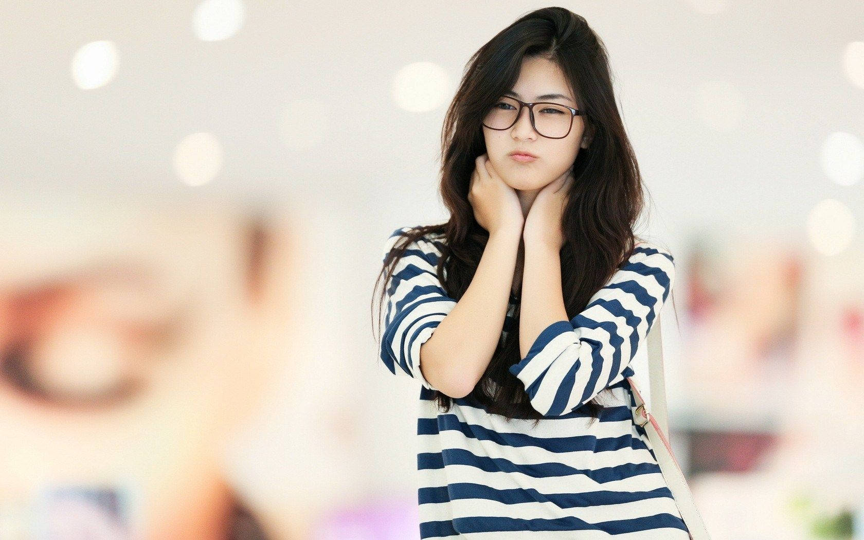 Chinese Girl, glasses, dark hair, HD Desktop Wallpaper