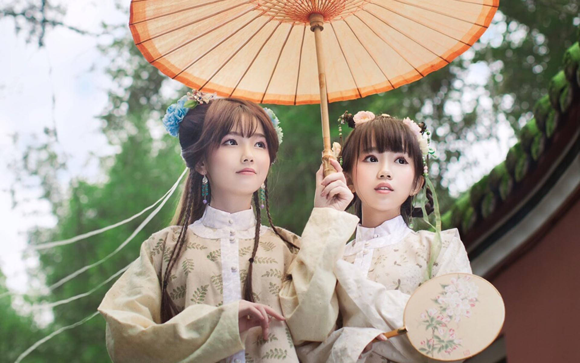 hanfu, orange parasol, floral fan, Full HD Desktop Wallpaper