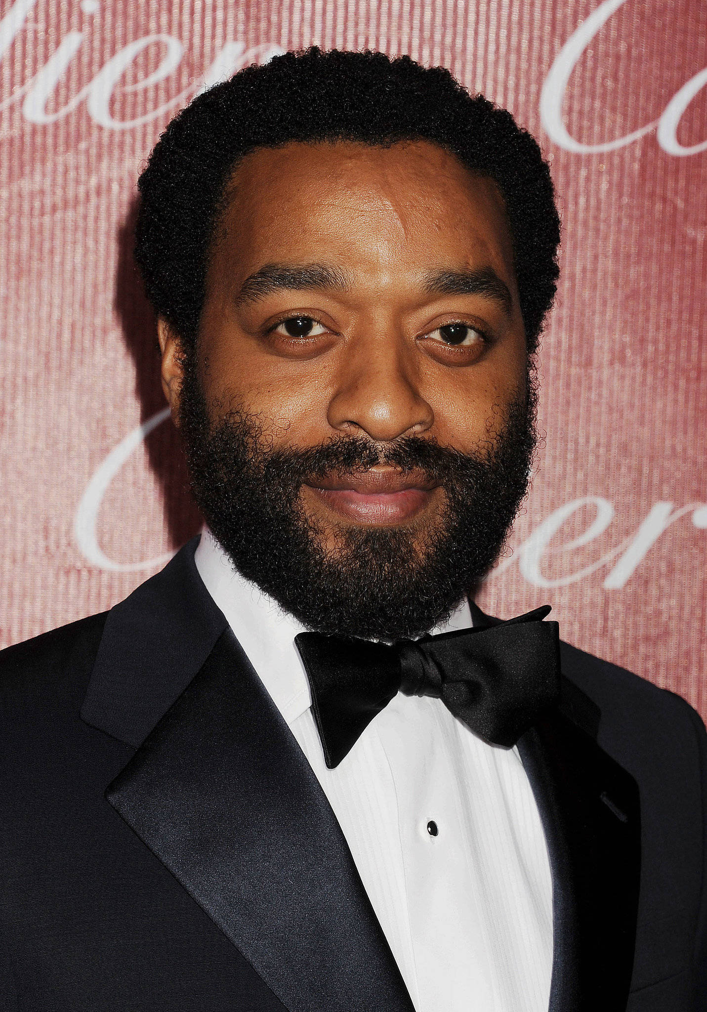 Chiwetel Ejiofor, 2014 Palm Springs Festival Awards, black tuxedo, Full HD Phone Wallpaper