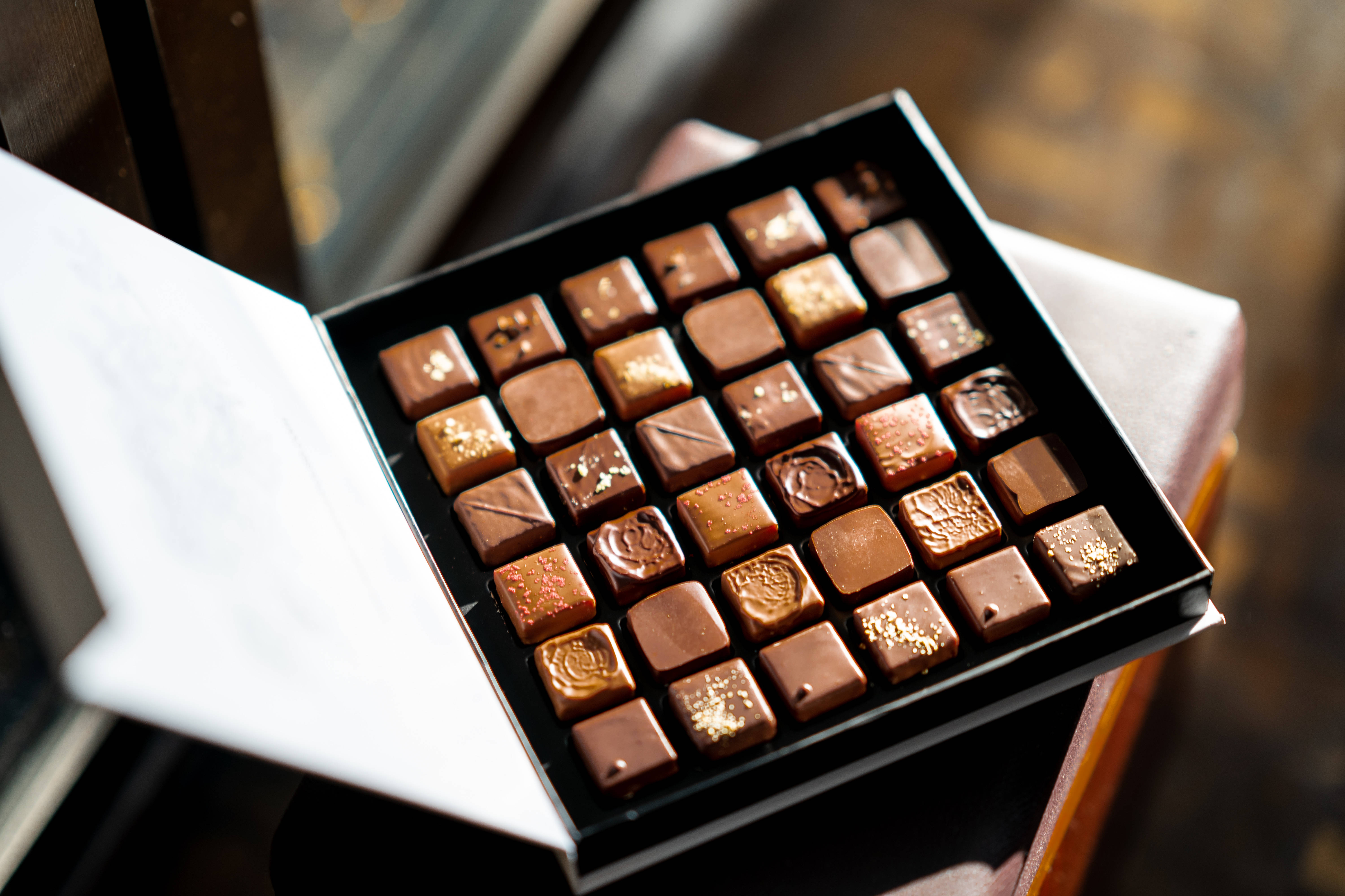 chocolate cubes, gold dust, textured coatings, 5K Desktop Wallpaper