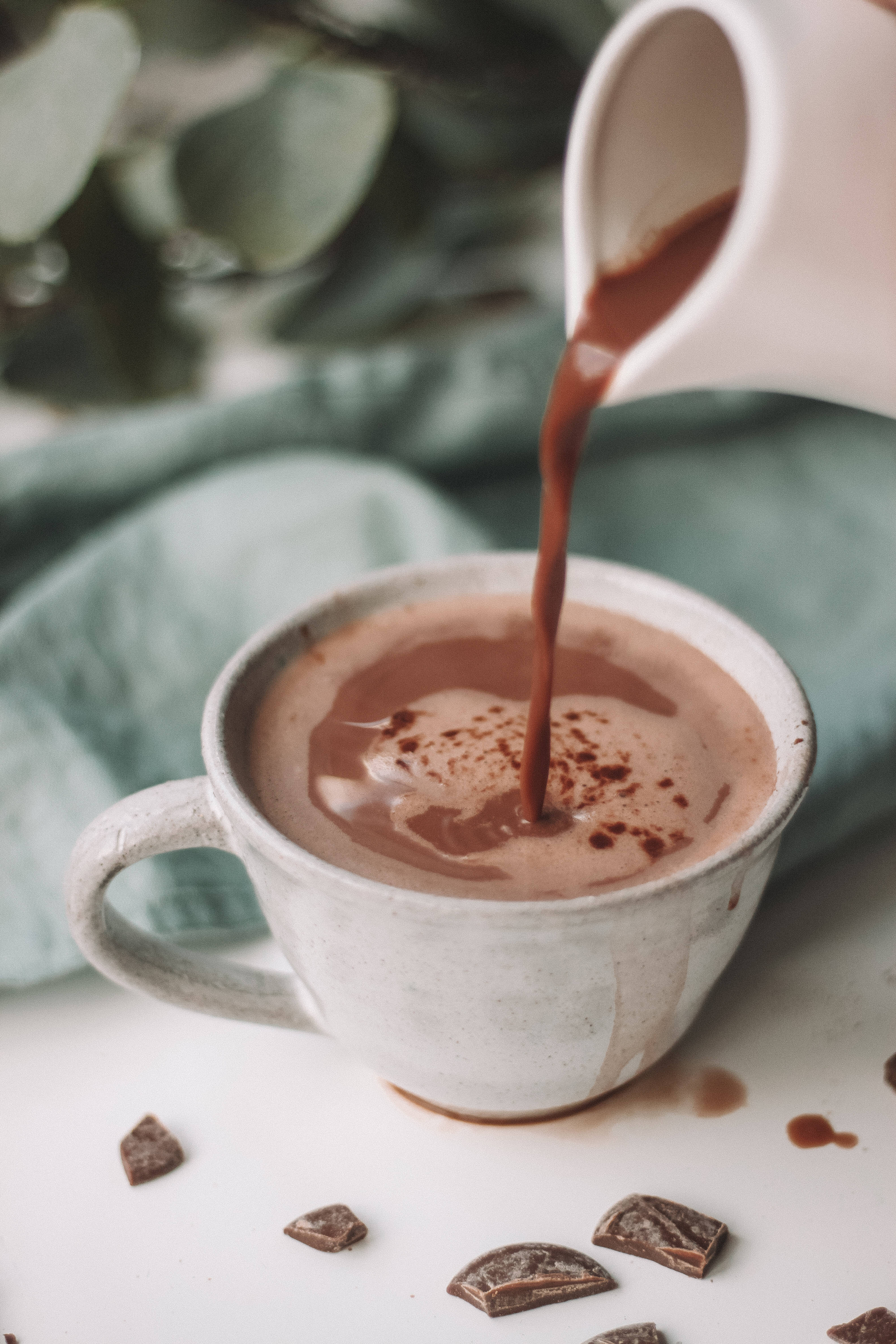 hot chocolate drink, white pitcher, rustic mug, 4K Phone Wallpaper
