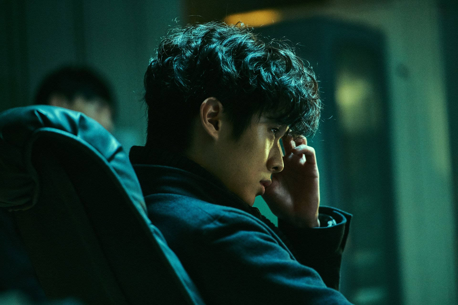 Choi Woo Shik, villainous role, dark curly hair, Full HD Desktop Wallpaper