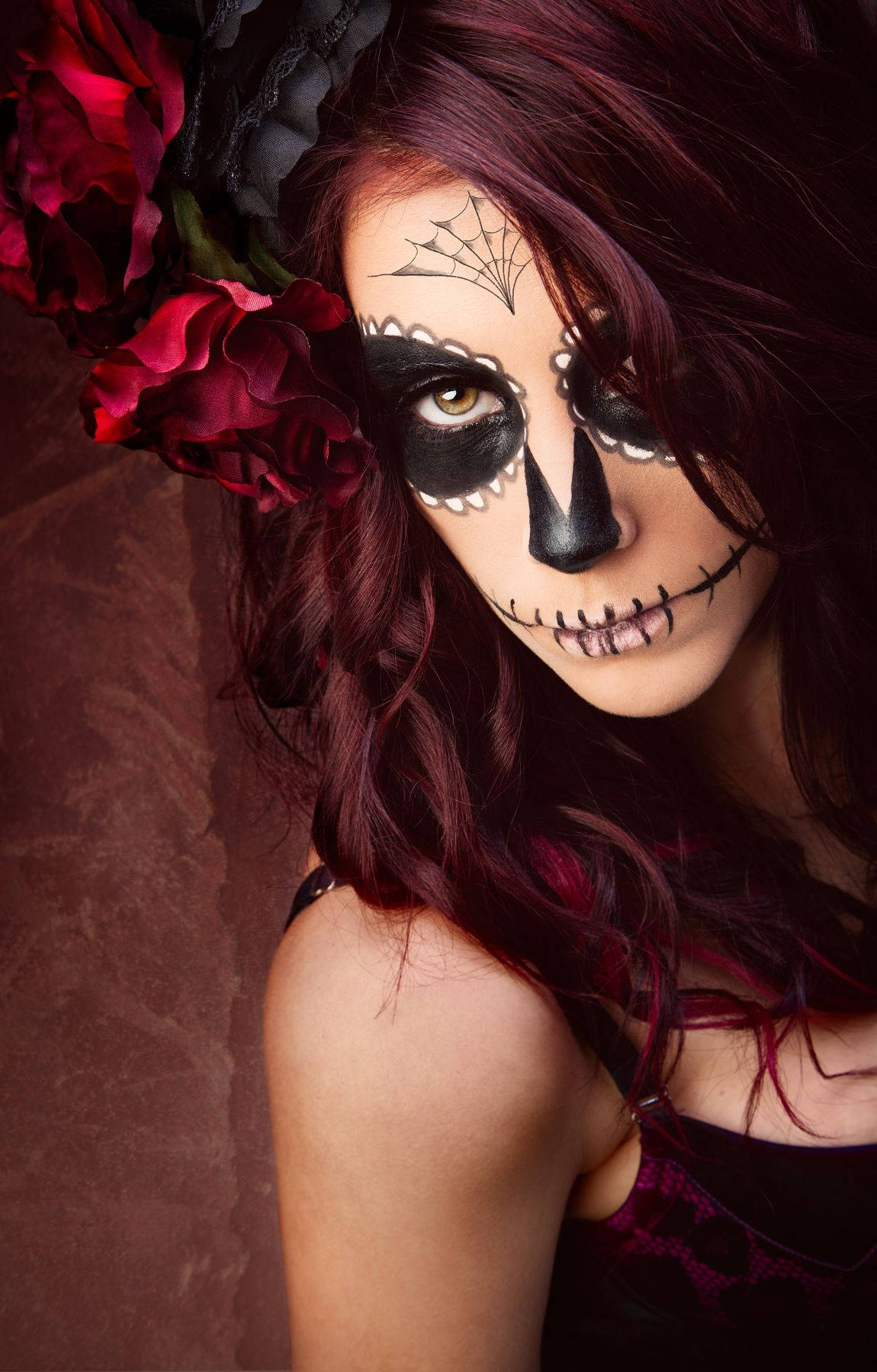 Chola Sugar Skulls, sugar skull makeup, deep red roses, HD Phone Wallpaper