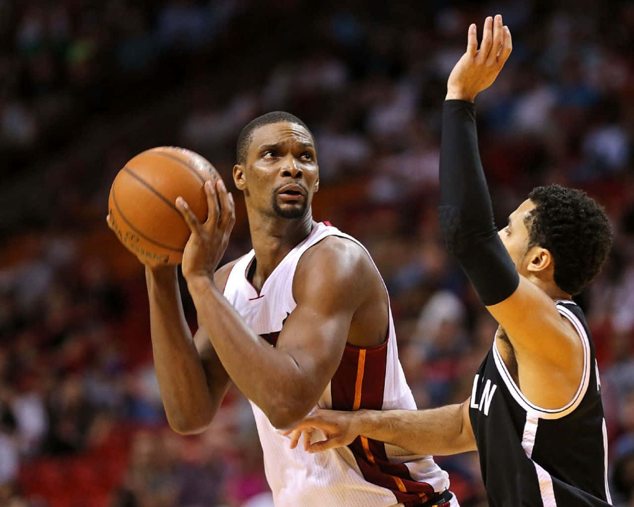 Chris Bosh, white jersey, black jersey, HD Desktop Wallpaper