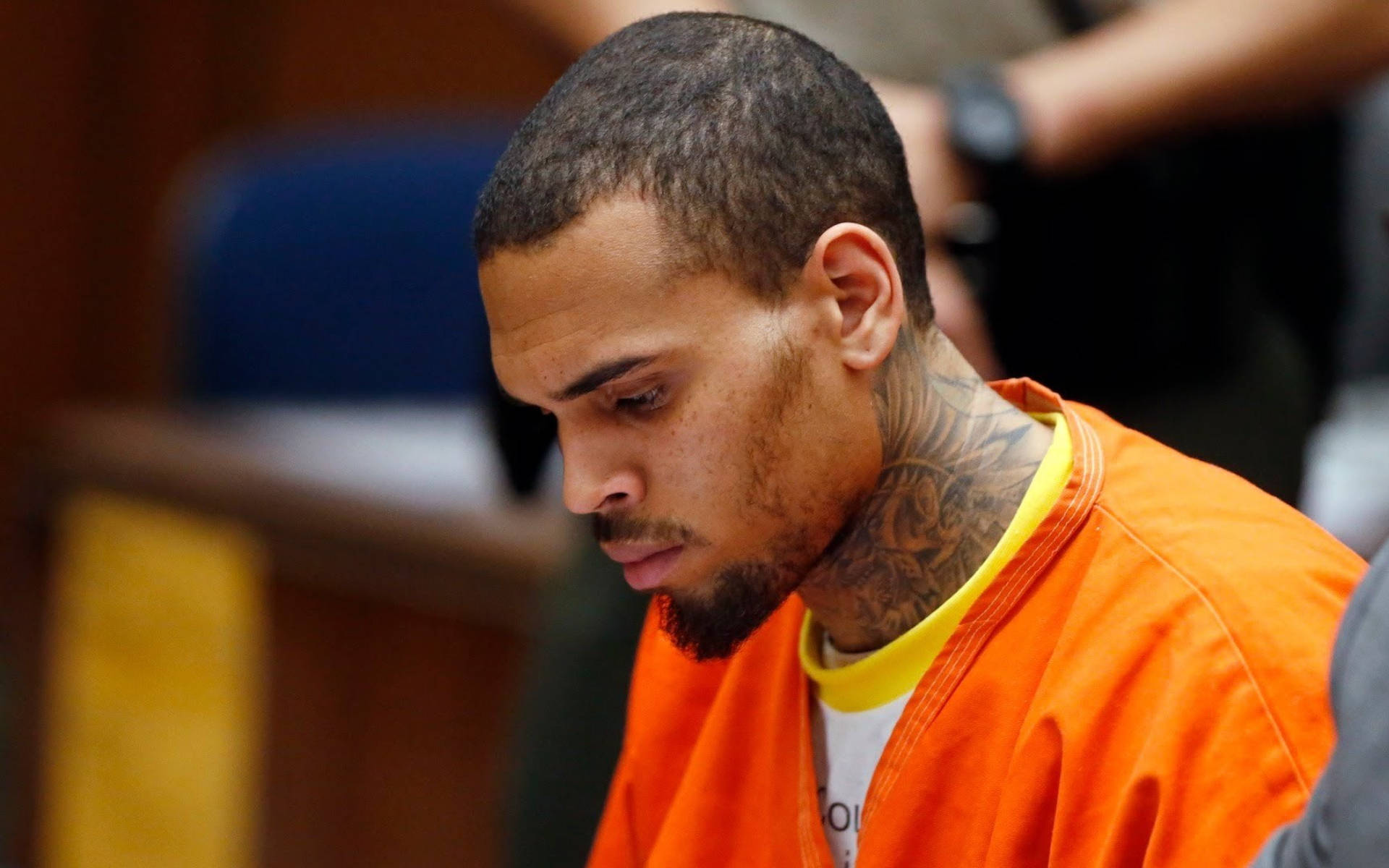 Chris Brown, orange jail jumpsuit, neck tattoos, Full HD Desktop Wallpaper