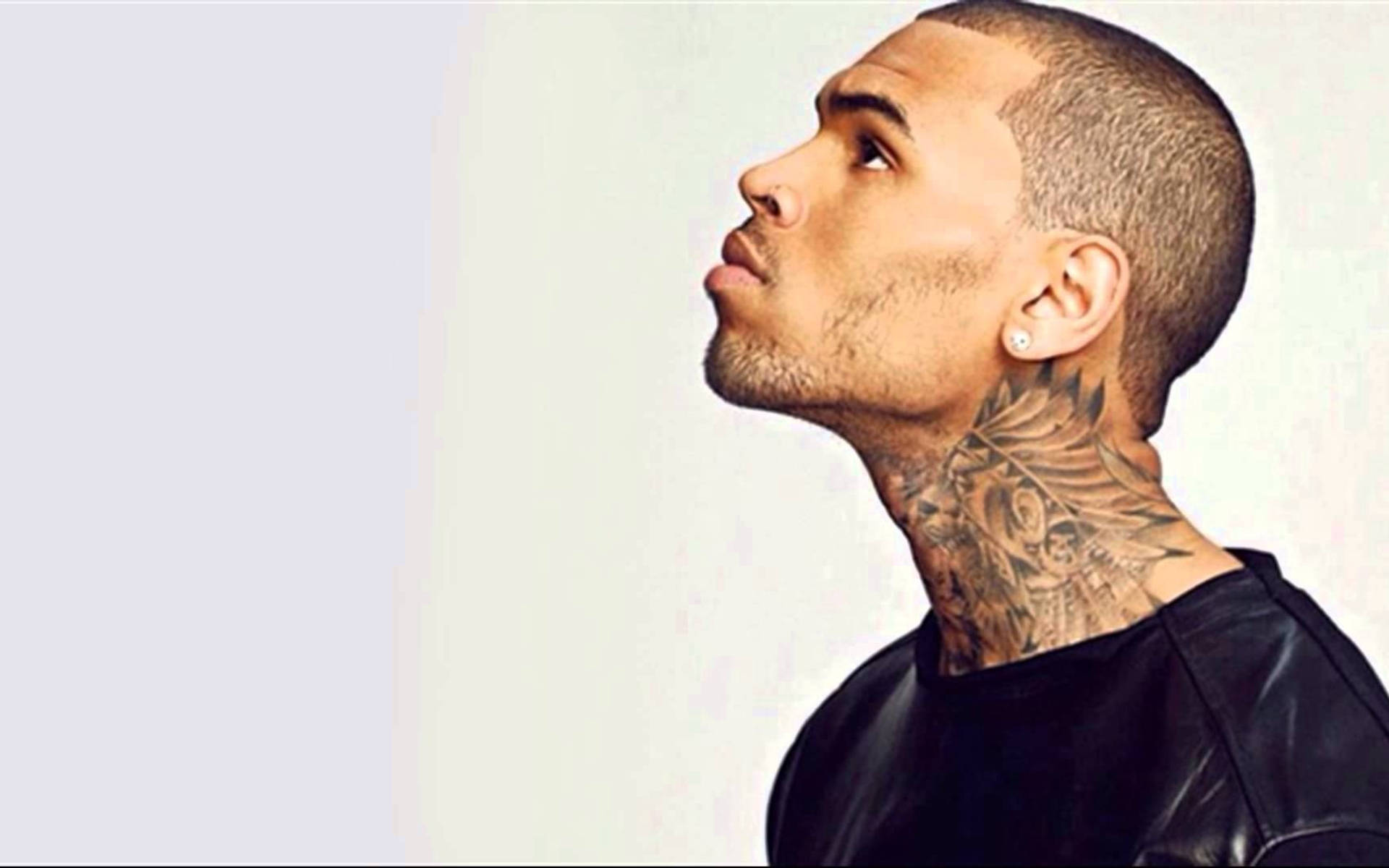 Chris Brown, shaved head, neck tattoo, Full HD Desktop Wallpaper