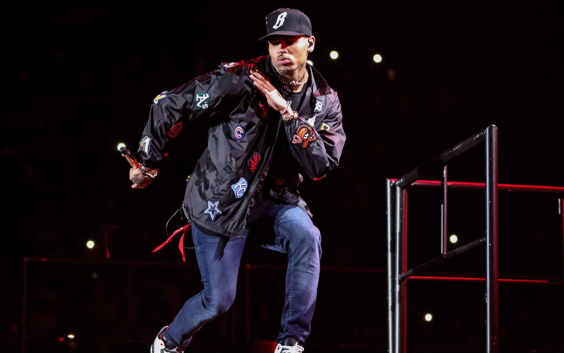 Chris Brown, stage, black jacket, Full HD Desktop Wallpaper