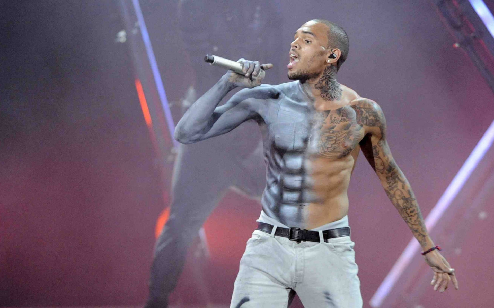 Chris Brown, concert, shirtless, Full HD Desktop Wallpaper