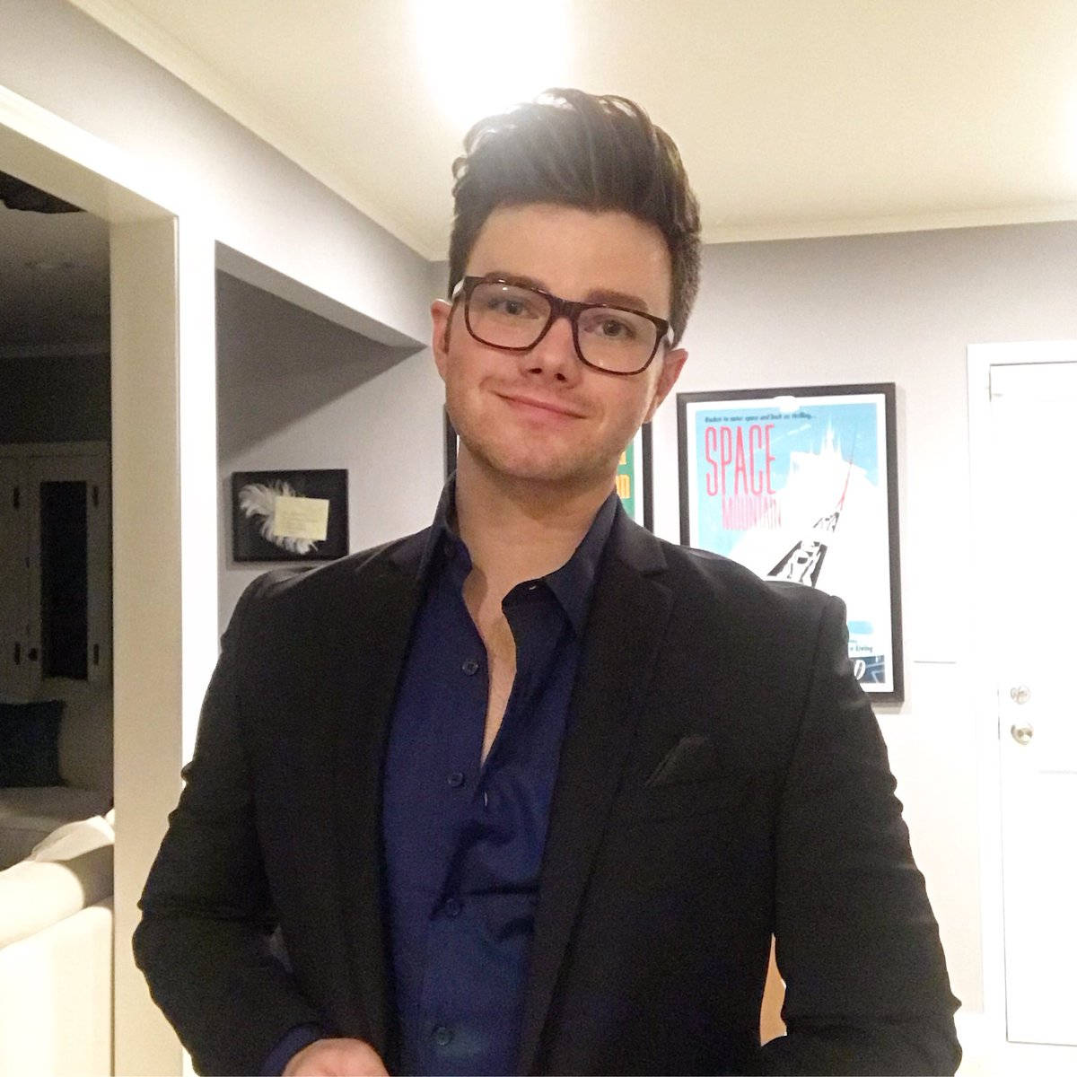 Chris Colfer, black blazer, blue shirt, SD Desktop Wallpaper