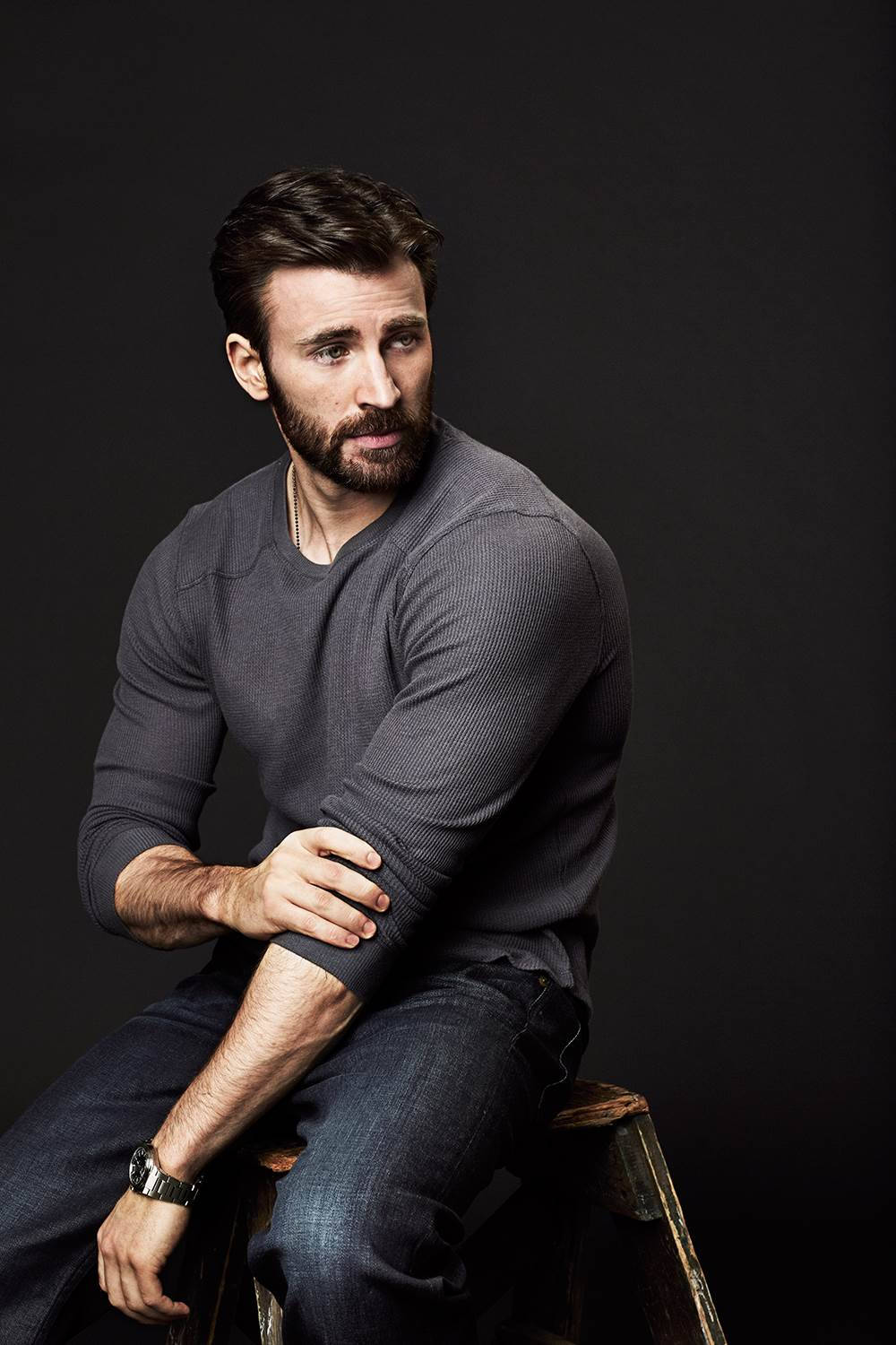 Chris Evans, beard, wooden stool, HD Phone Wallpaper
