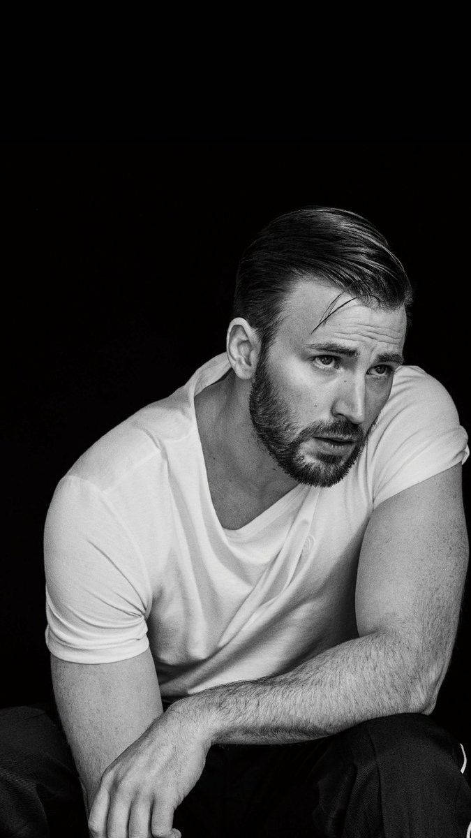 Chris Evans, Modern Weekly, black and white studio portrait, SD Phone Wallpaper