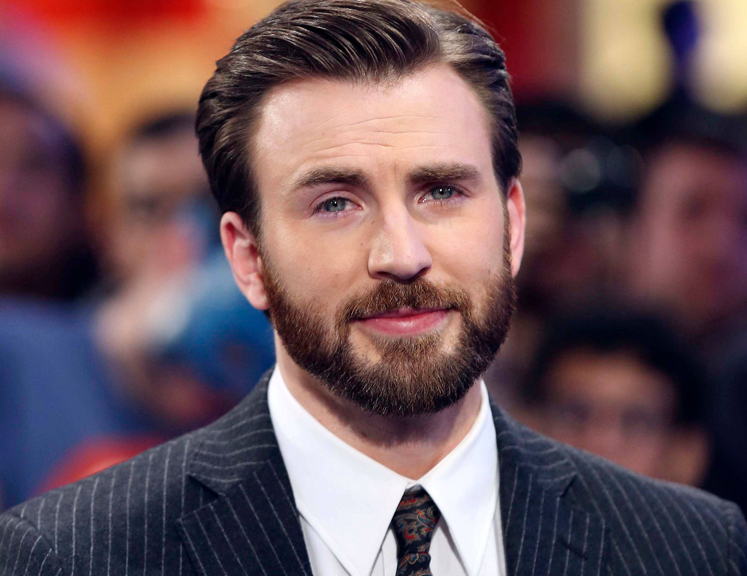 Chris Evans, pinstripe suit, subtle smile, Full HD Desktop Wallpaper