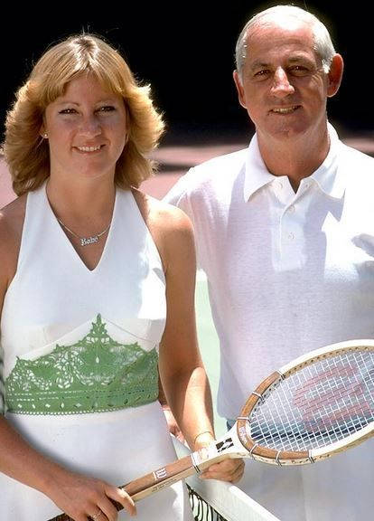 Chris Evert, white tennis dress with green lace, racket, SD Phone Wallpaper