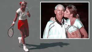 Chris Evert, red shorts, white shirt, SD Desktop Wallpaper