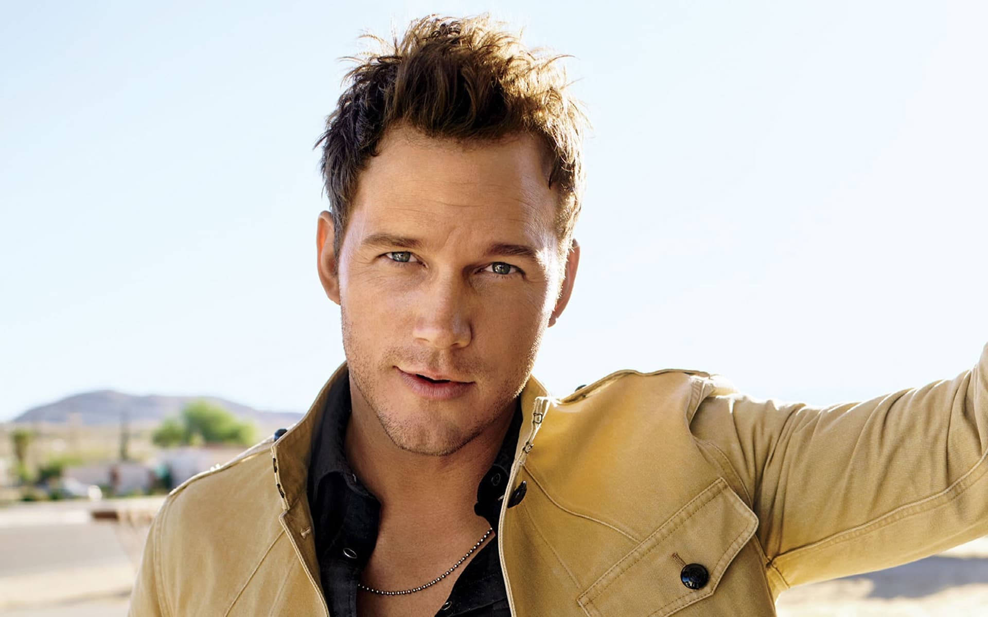 Chris Pratt, GQ Men's Fashion, tan jacket, Full HD Desktop Wallpaper