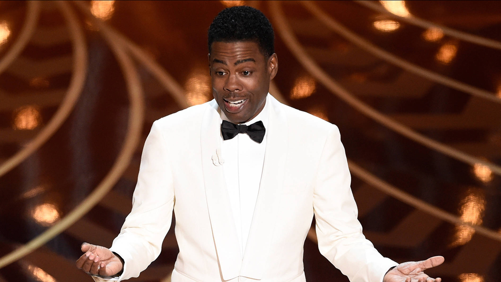 Chris Rock, white tuxedo, black bow tie, Full HD Desktop Wallpaper