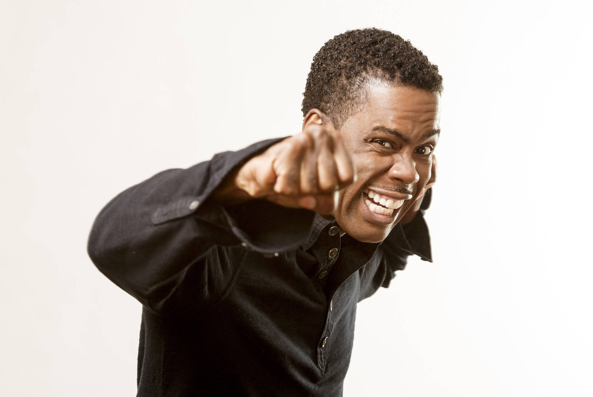Chris Rock, black shirt, wide grin, Full HD Desktop Wallpaper
