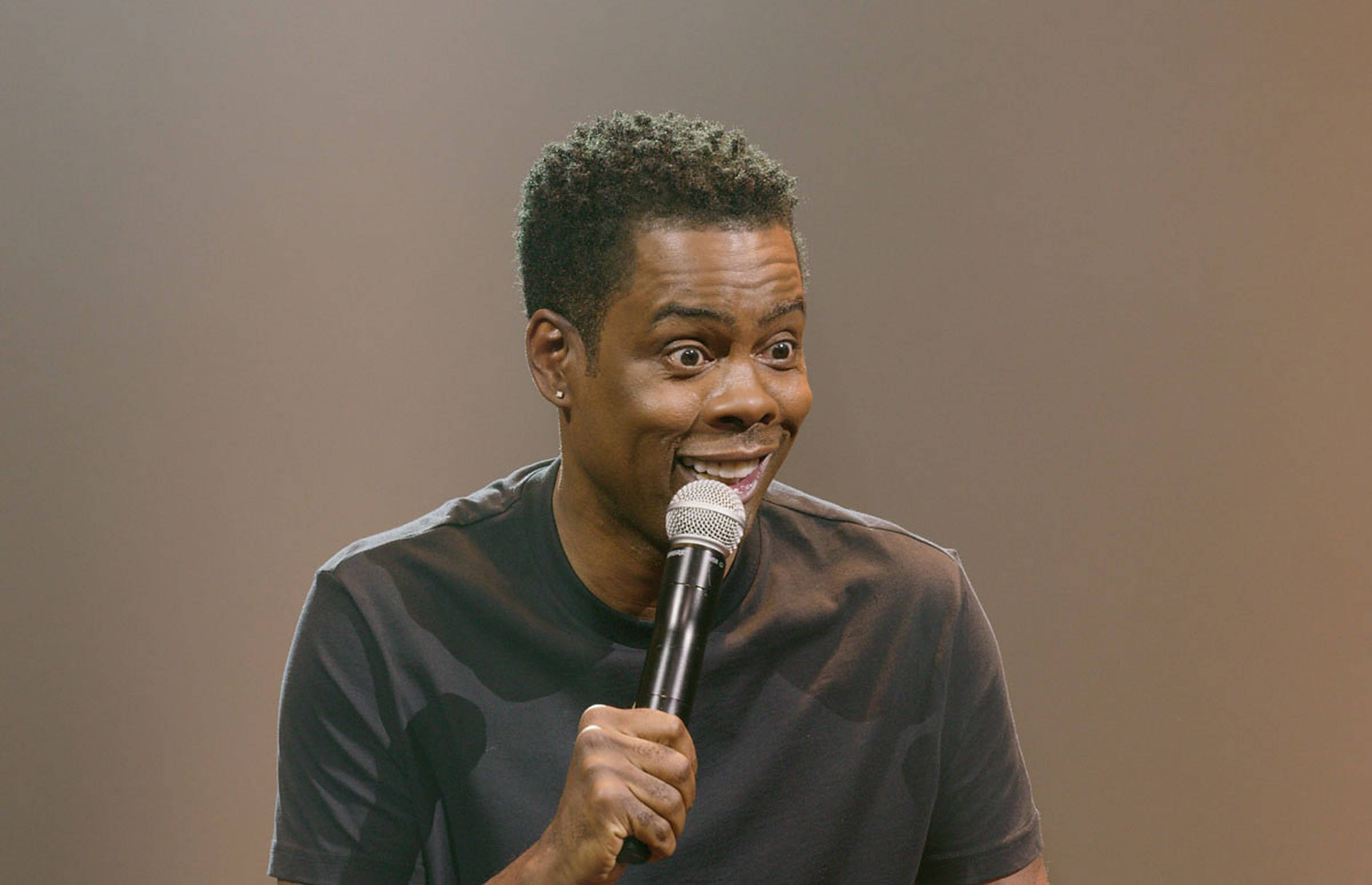 Chris Rock, mic, short curly hair, Full HD Desktop Wallpaper