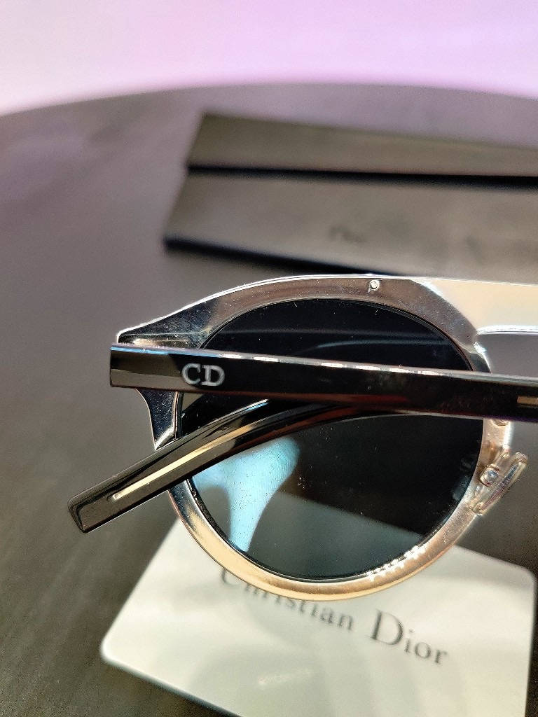 Christian Dior, black sunglasses, metallic frame, SD Phone Wallpaper