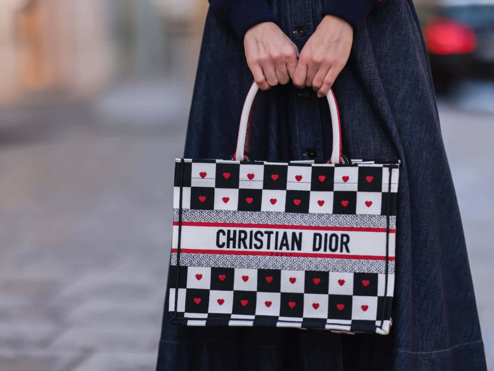 Christian Dior, Chess Heart Tote, black white checkered, HD Desktop Wallpaper