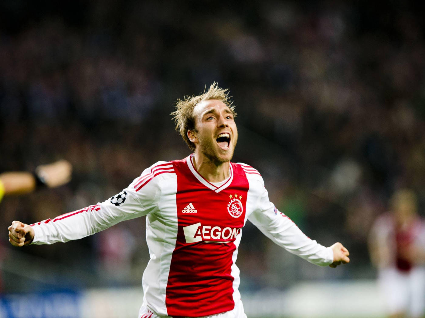 Christian Eriksen, red and white jersey, stadium, HD Desktop Wallpaper