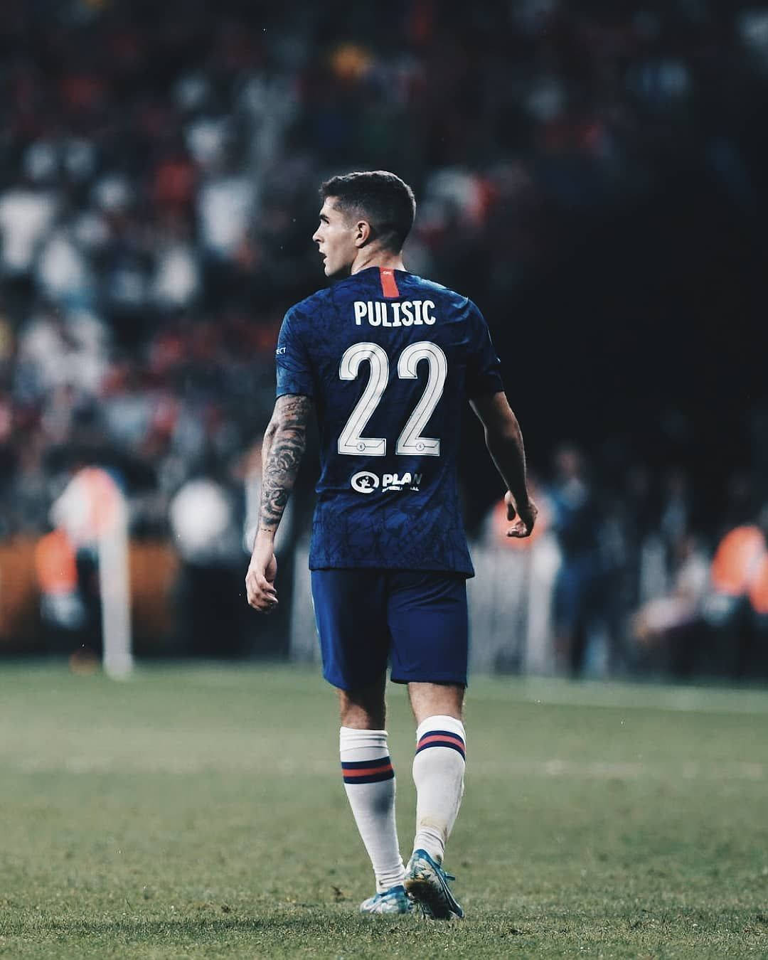 Christian Pulisic, 22 jersey, grass field, HD Phone Wallpaper