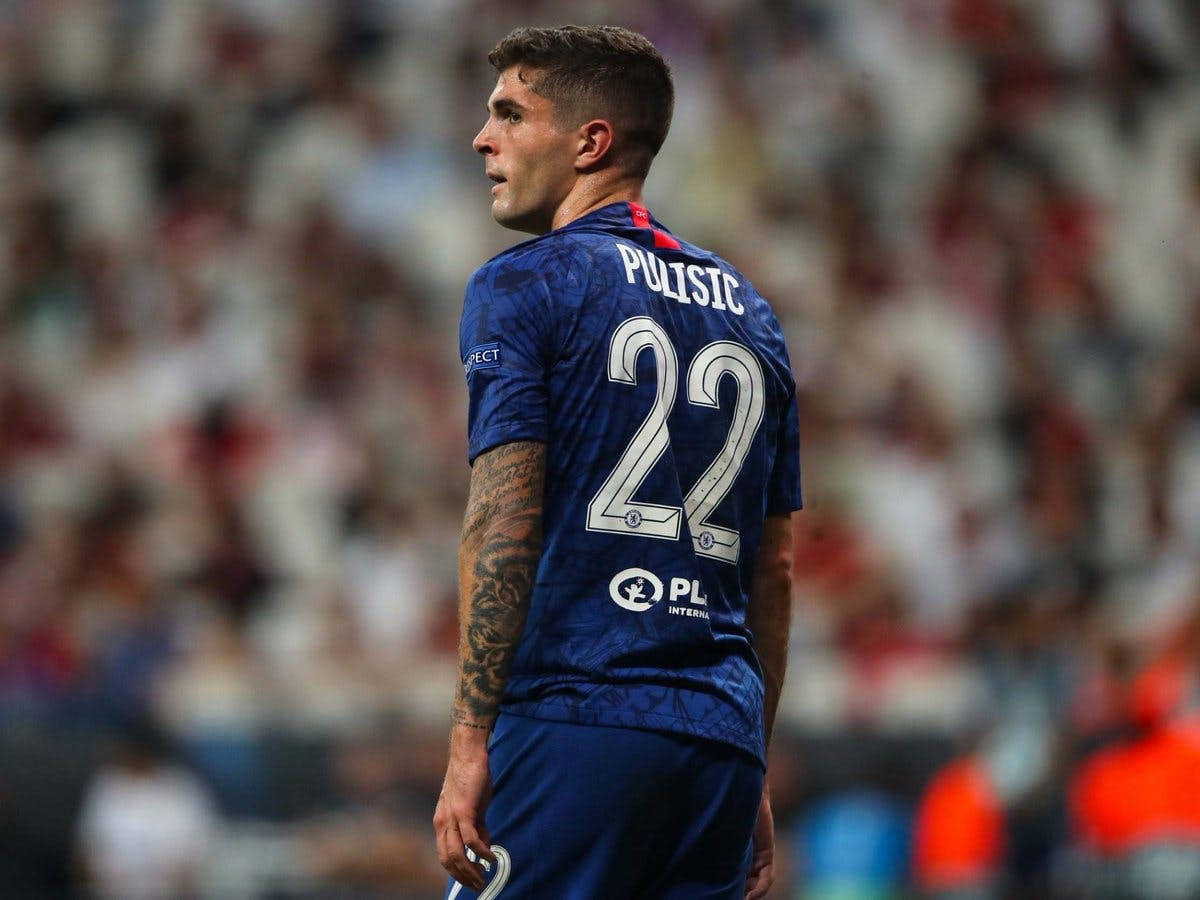 Christian Pulisic, blue jersey, number 22, SD Desktop Wallpaper