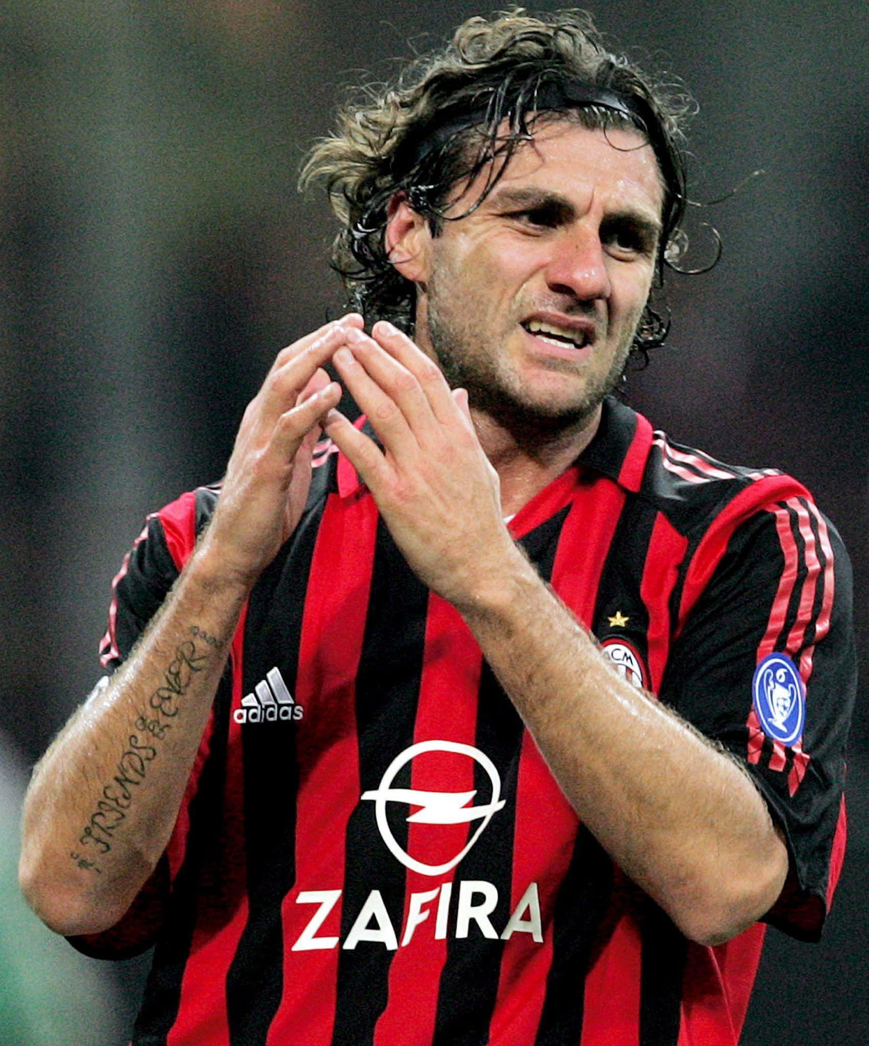 Christian Vieri, red and black striped jersey, match, Full HD Phone Wallpaper