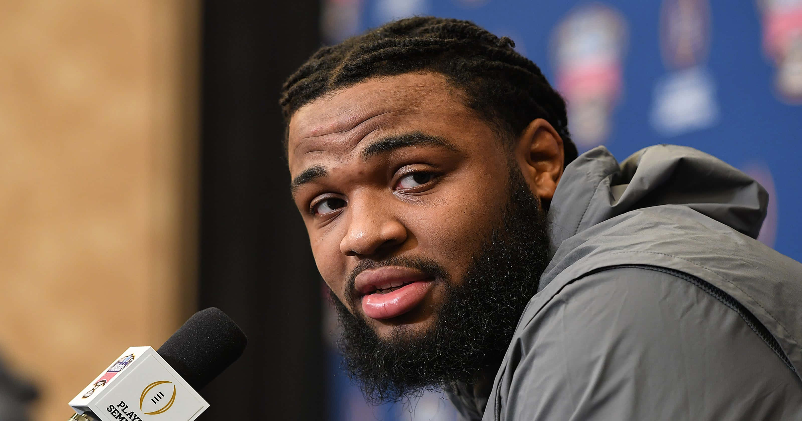 Christian Wilkins, press conference, bearded man, 2K Desktop Wallpaper