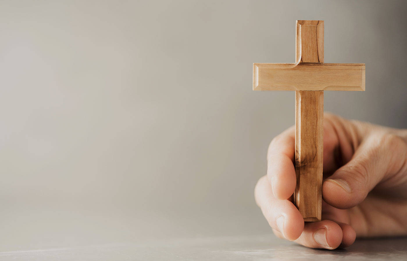 cross symbol, wooden cross, neutral background, HD Desktop Wallpaper