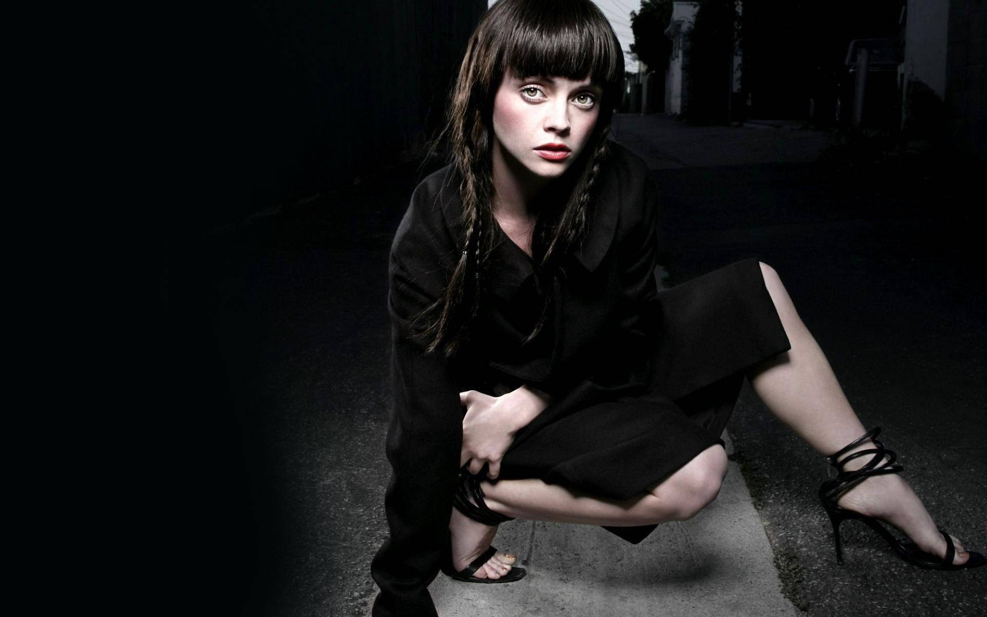 Christina Ricci, black, dark street, Full HD Desktop Wallpaper
