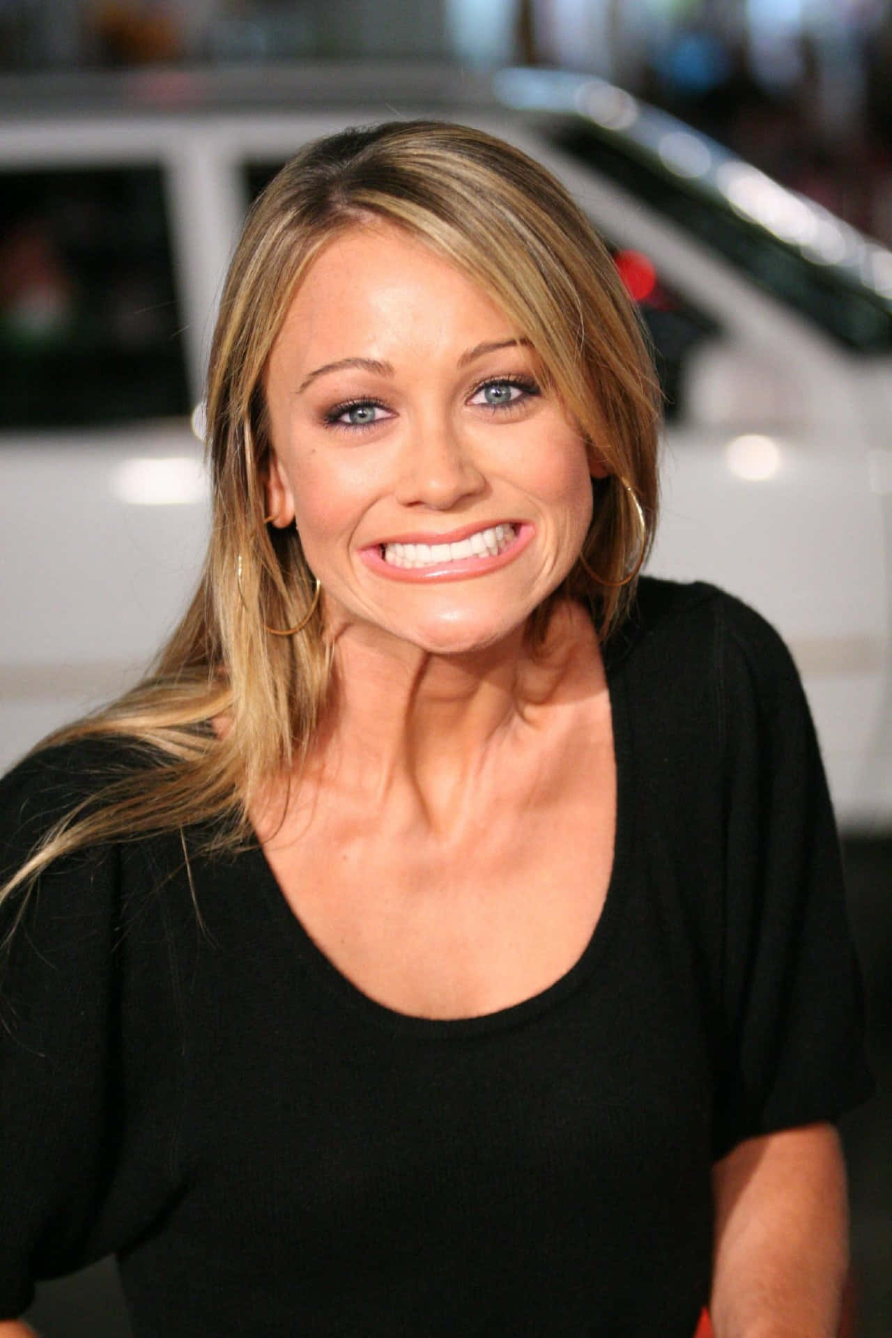 Christine Taylor, blonde hair, blue eyes, Full HD Phone Wallpaper