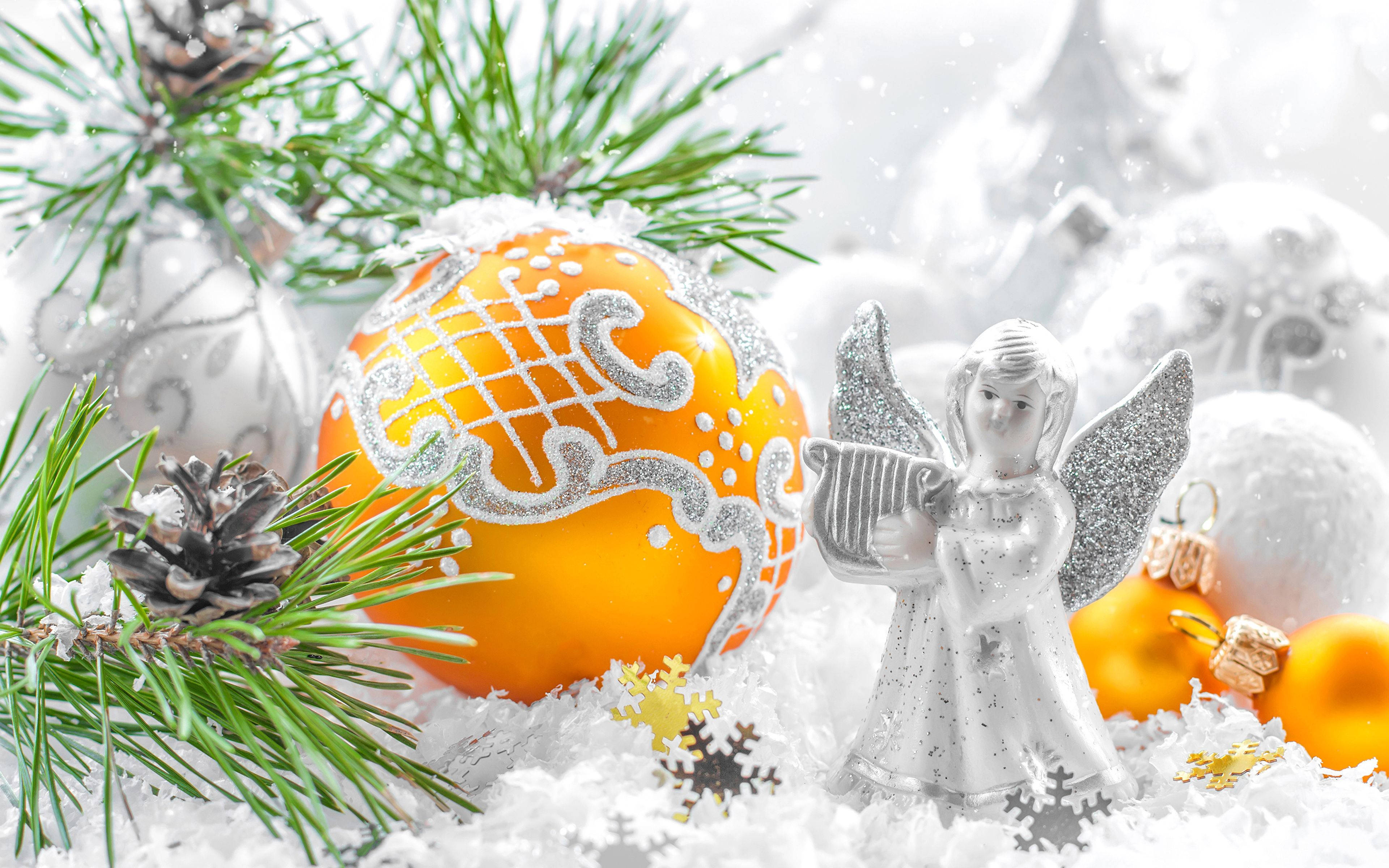 white christmas angel, glittering silver angel figurine, orange ornament, 4K Desktop Wallpaper