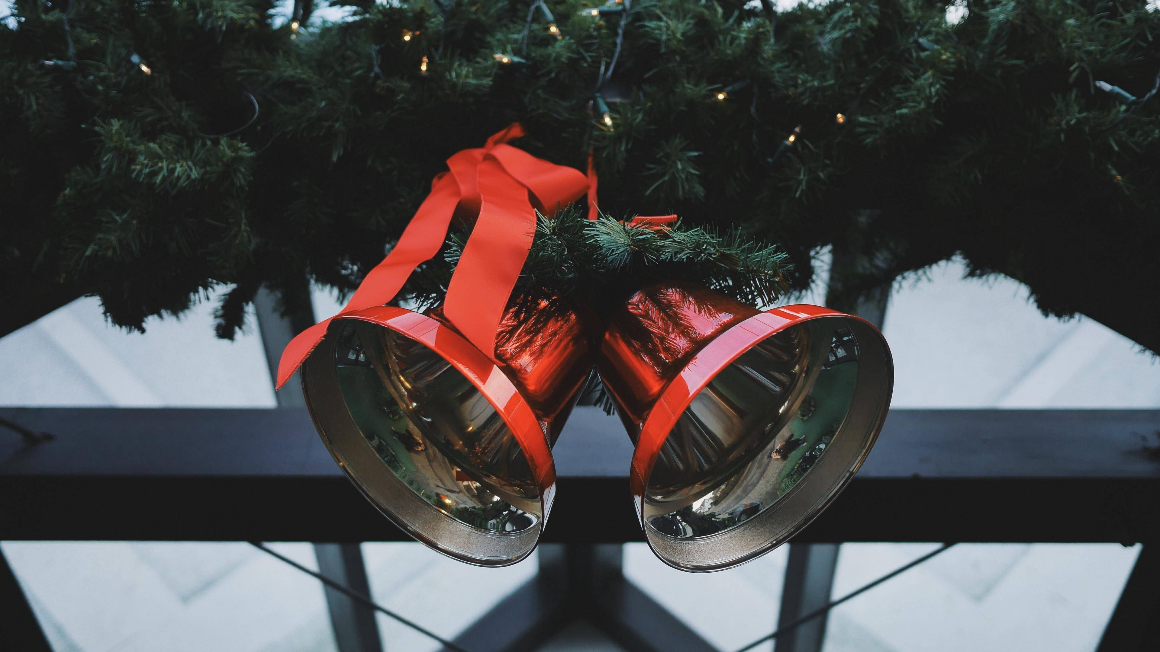hanging christmas bells, shiny silver bells, red ribbon, 4K Desktop Wallpaper