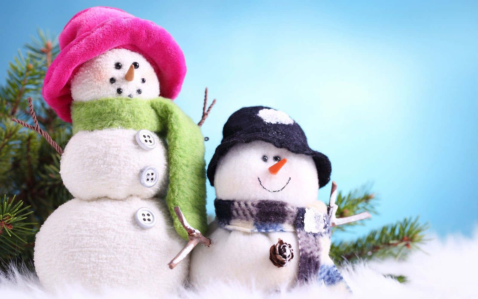 Christmas Cartoon, snowman figurines, hats, HD Desktop Wallpaper