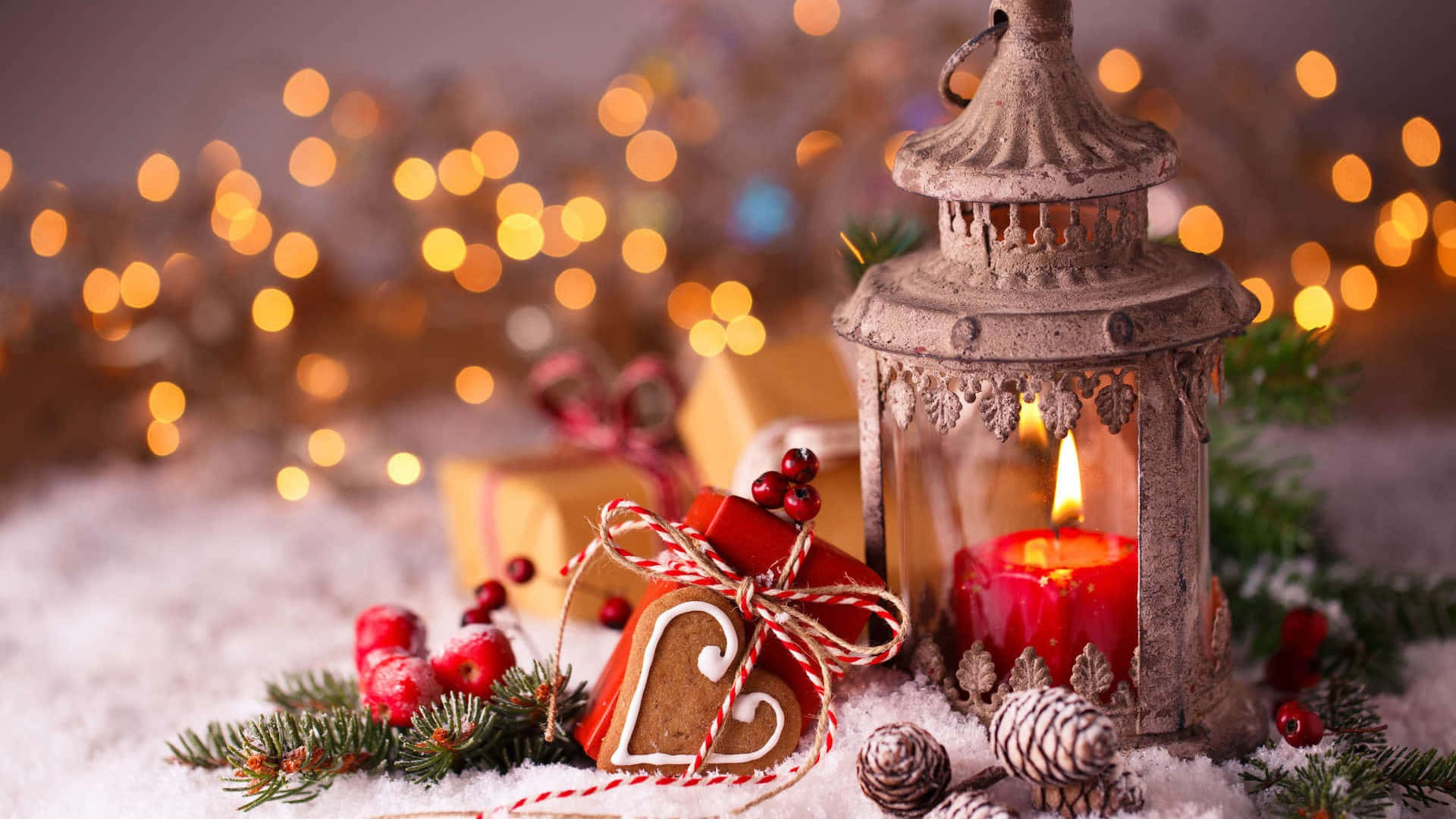 rustic lantern, lit red candle, gingerbread heart gift box, Full HD Desktop Wallpaper